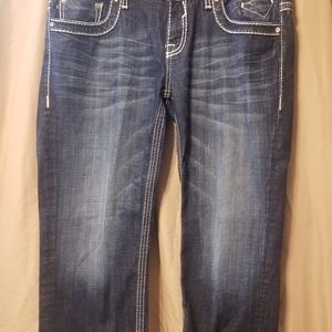 Plus size 20w Vigoss Capris